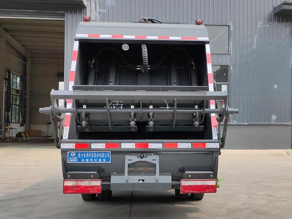 程力威牌CLW5070ZYSH6型壓縮式垃圾車(chē)